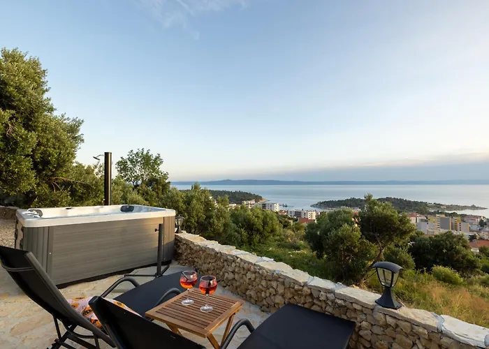 21 * Makarska